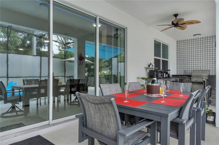 Image No.16-15 Bed Property for sale