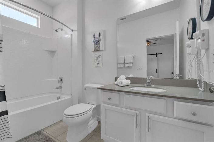 Image No.25-15 Bed Property for sale