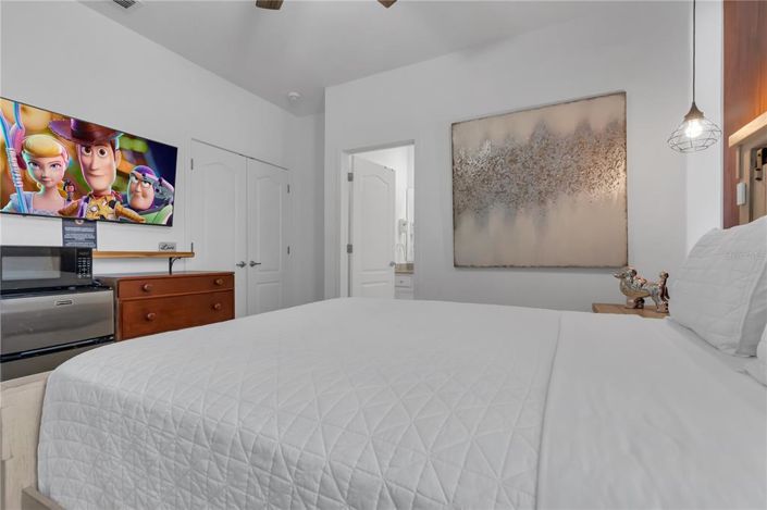 Image No.44-15 Bed Property for sale