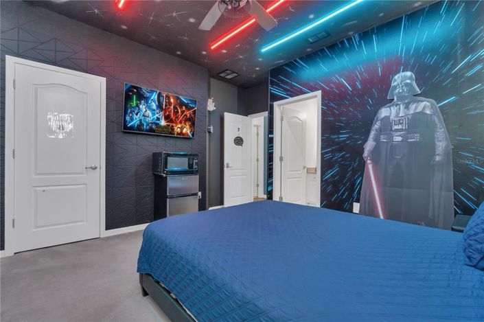 Image No.48-15 Bed Property for sale