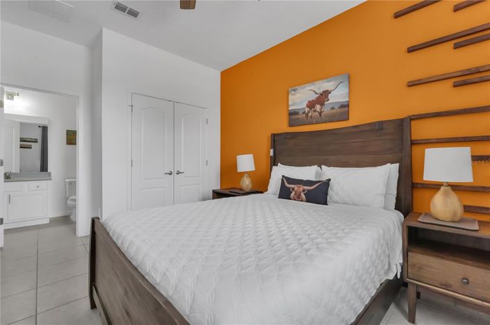 Image No.57-15 Bed Property for sale