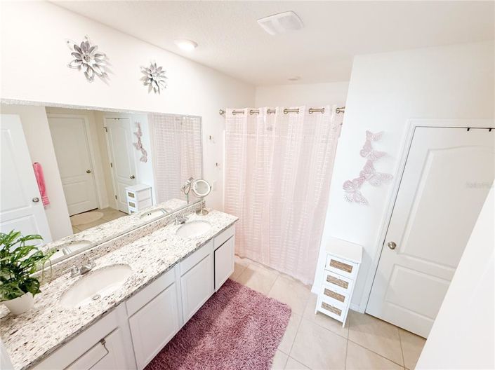 Image No.13-Propriété de 4 chambres à vendre à Haines City