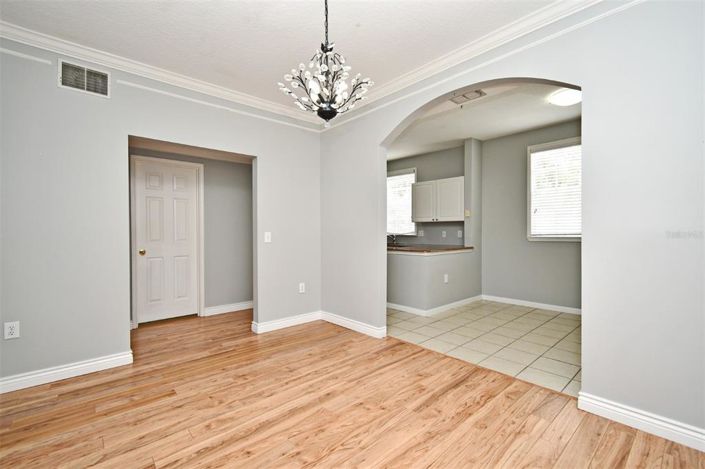 Image No.13-4 Bed Property for sale