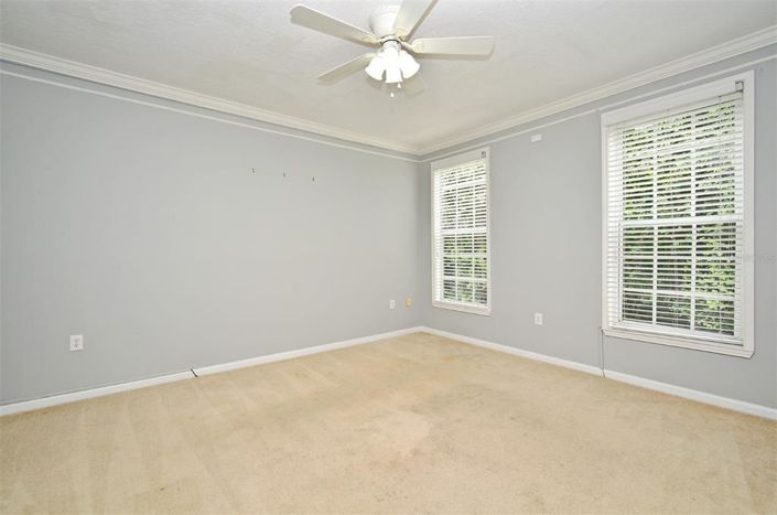 Image No.37-4 Bed Property for sale