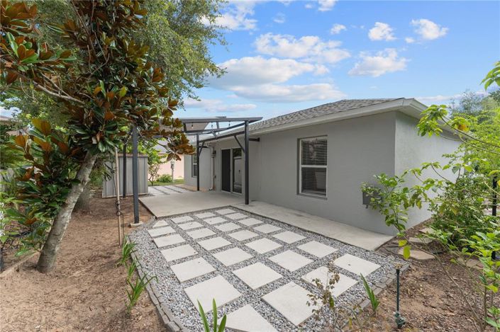 Image No.25-3 Bed Property for sale