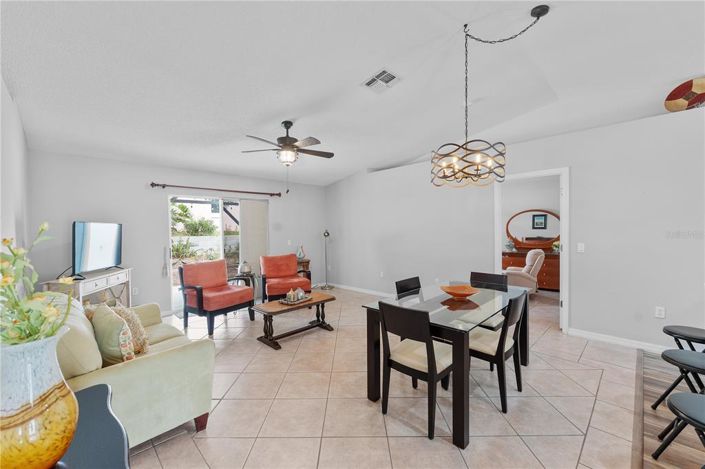 Image No.3-3 Bed Property for sale