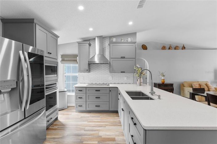 Image No.7-3 Bed Property for sale