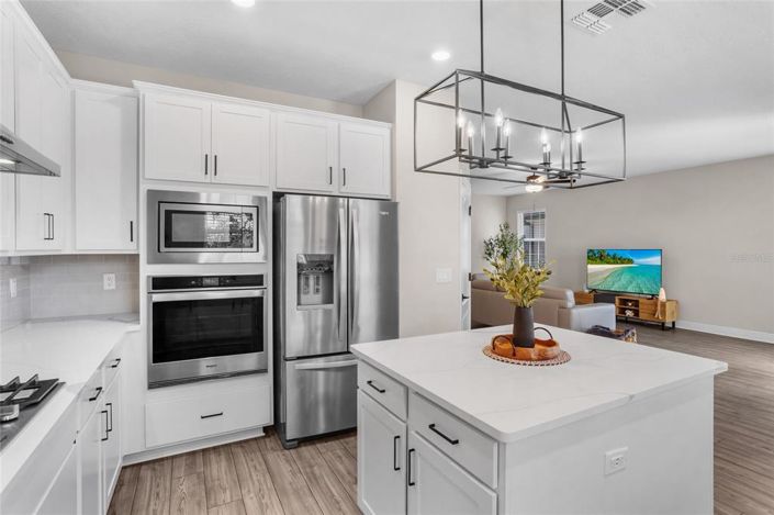 Image No.11-3 Bed Property for sale