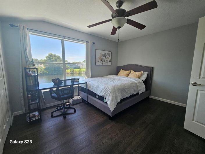 Image No.45-3 Bed Property for sale