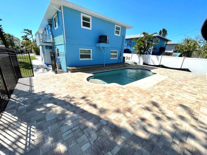 Image No.2-Propriété de 2 chambres à vendre à Holmes Beach