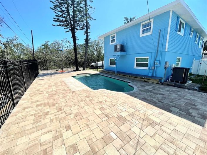 Image No.24-Propriété de 2 chambres à vendre à Holmes Beach