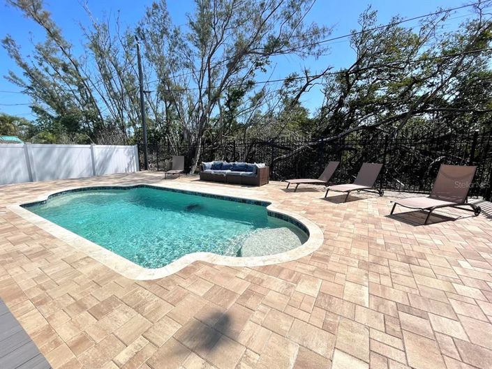 Image No.25-Propriété de 2 chambres à vendre à Holmes Beach