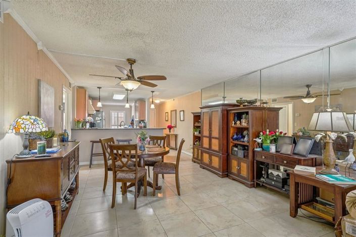 Image No.11-2 Bed Property for sale