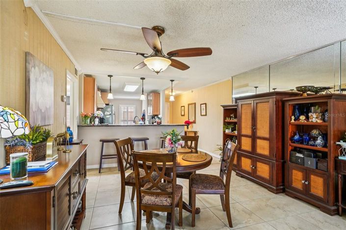 Image No.12-2 Bed Property for sale