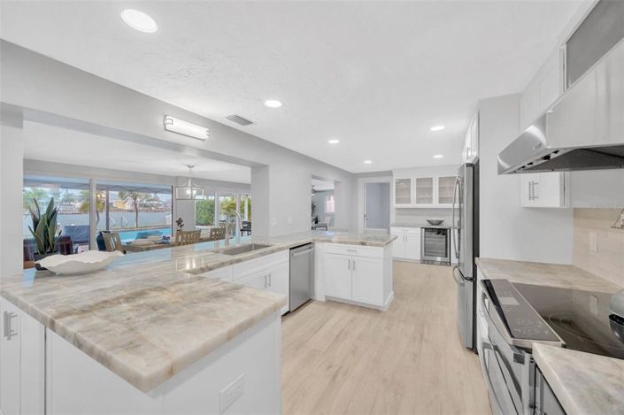 Image No.22-3 Bed Property for sale