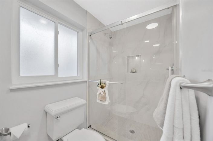 Image No.39-3 Bed Property for sale