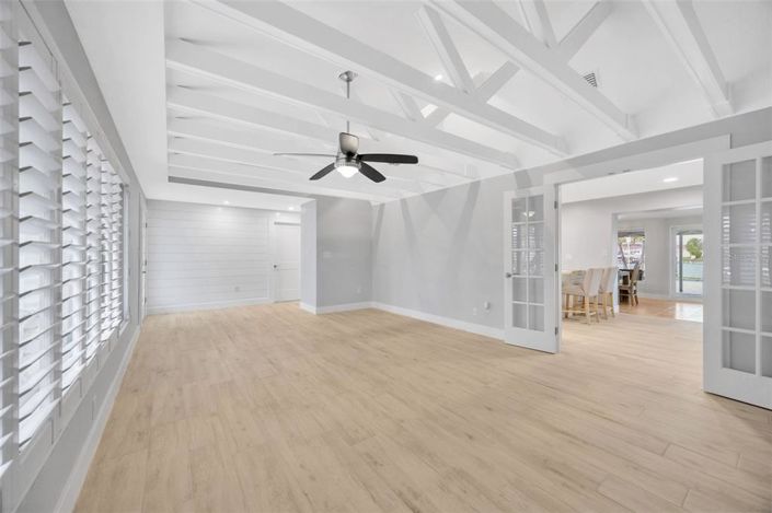 Image No.9-3 Bed Property for sale