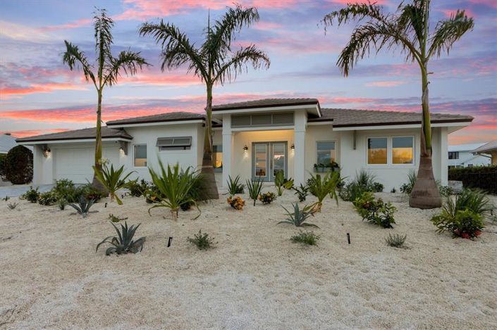 Image No.1-Propriété de 3 chambres à vendre à Holmes Beach