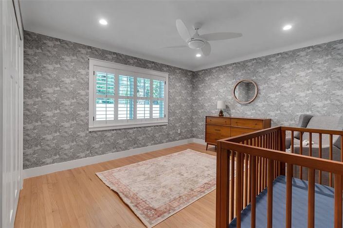 Image No.49-5 Bed Property for sale