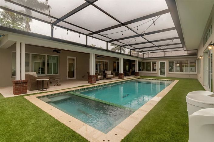 Image No.59-5 Bed Property for sale