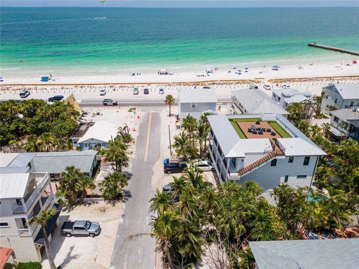 Image No.2-2 Bed Property for sale