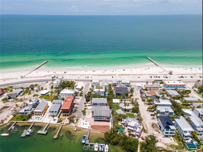 Image No.9-2 Bed Property for sale