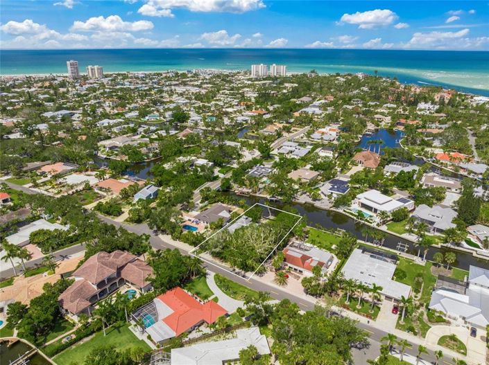 Image No.8-3 Bed Property for sale