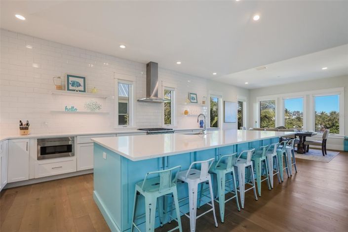 Image No.11-Propriété de 4 chambres à vendre à Anna Maria