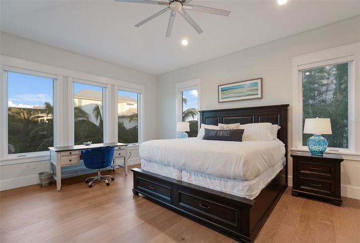 Image No.20-Propriété de 4 chambres à vendre à Anna Maria