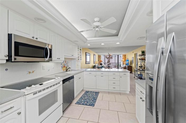 Image No.13-2 Bed Property for sale