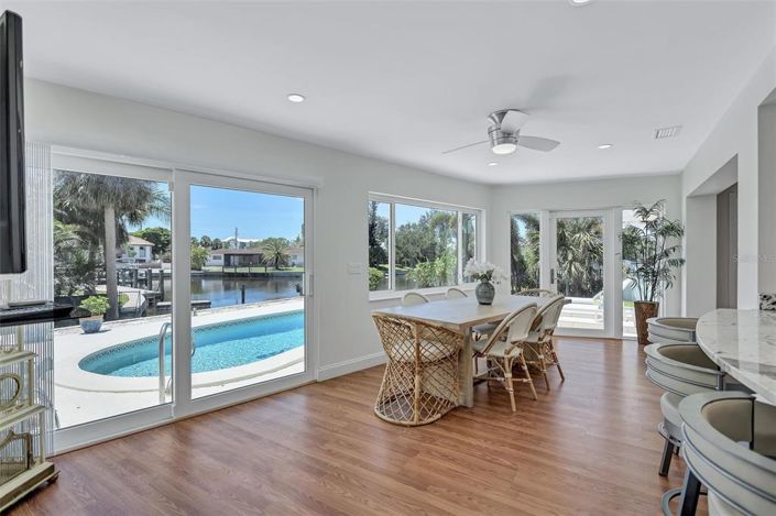 Image No.41-3 Bed Property for sale