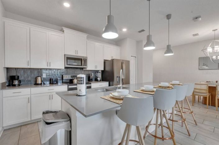 Image No.15-4 Bed Townhouse for sale