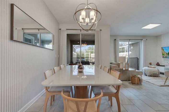 Image No.22-4 Bed Townhouse for sale