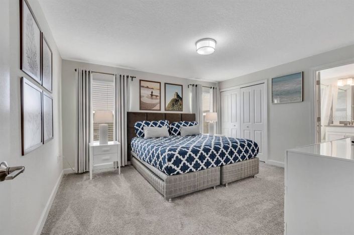 Image No.27-4 Bed Townhouse for sale