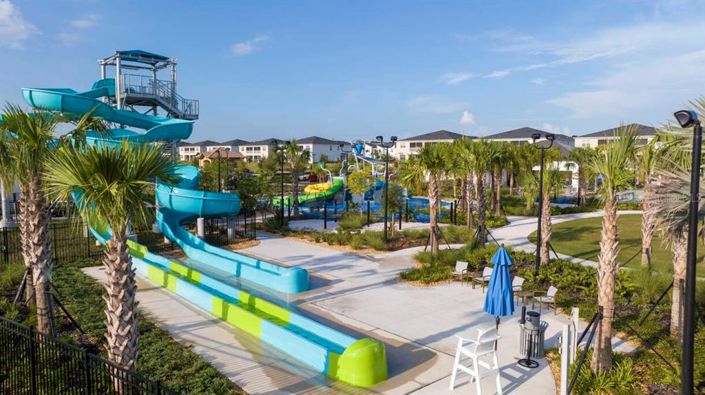 Image No.55-4 Bed Townhouse for sale