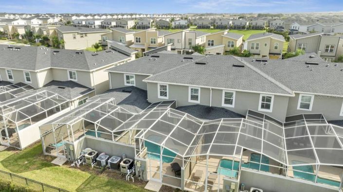 Image No.7-4 Bed Townhouse for sale