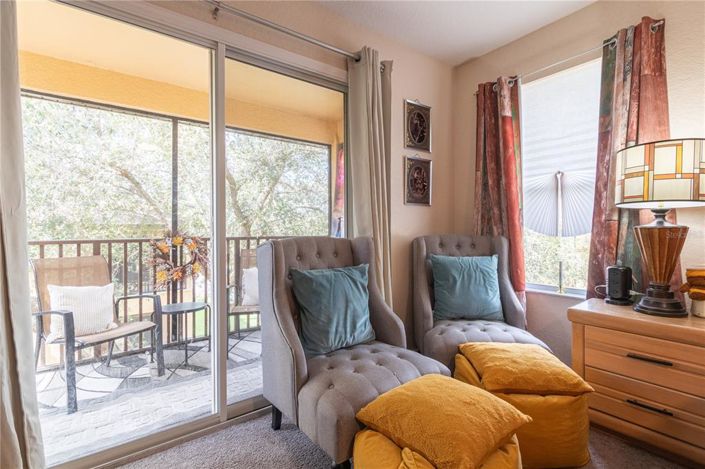 Image No.24-4 Bed Townhouse for sale