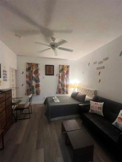 Image No.28-4 Bed Townhouse for sale