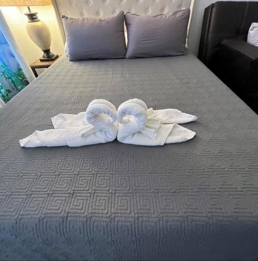 Image No.29-4 Bed Townhouse for sale