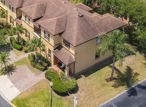 Image No.70-4 Bed Townhouse for sale