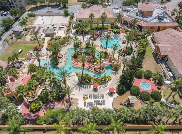 Image No.76-4 Bed Townhouse for sale