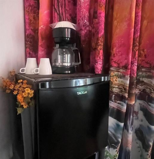 Image No.89-4 Bed Townhouse for sale