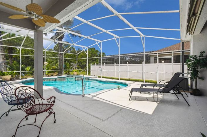 Image No.13-4 Bed Property for sale