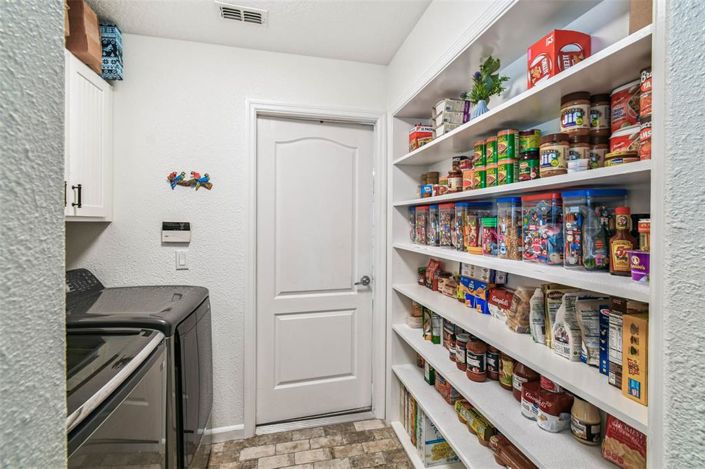 Image No.21-4 Bed Property for sale