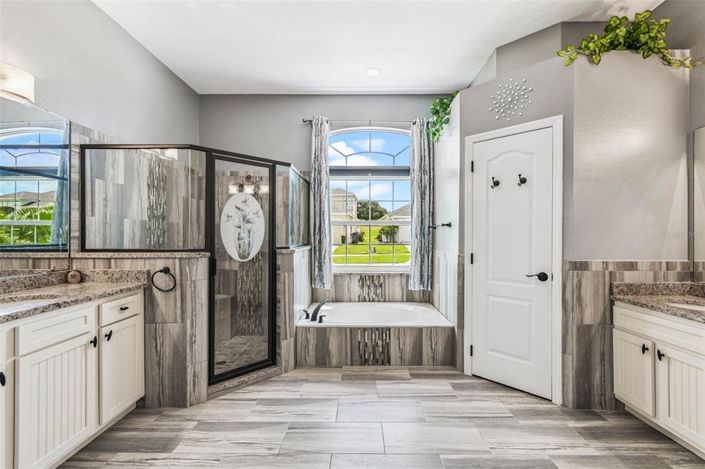 Image No.26-4 Bed Property for sale