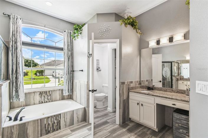 Image No.32-4 Bed Property for sale