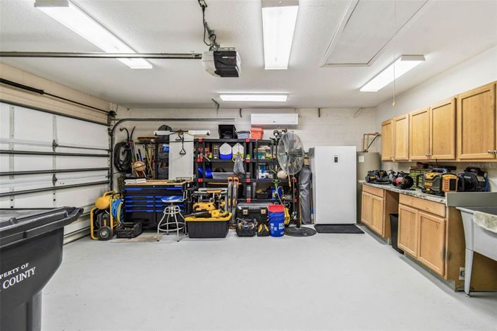 Image No.55-4 Bed Property for sale