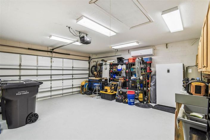 Image No.56-4 Bed Property for sale