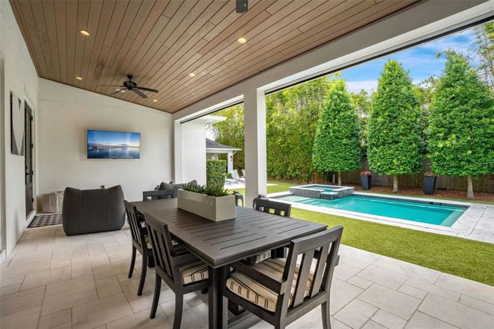 Image No.42-5 Bed Property for sale