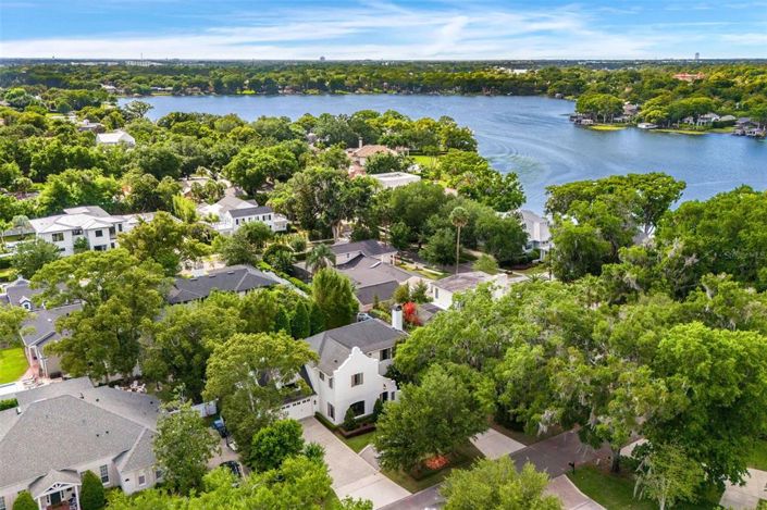 Image No.53-5 Bed Property for sale